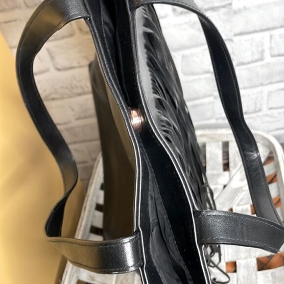 Victoria’s Secret Faux Leather Fringe Tote Bag Large - Picture 9 of 9